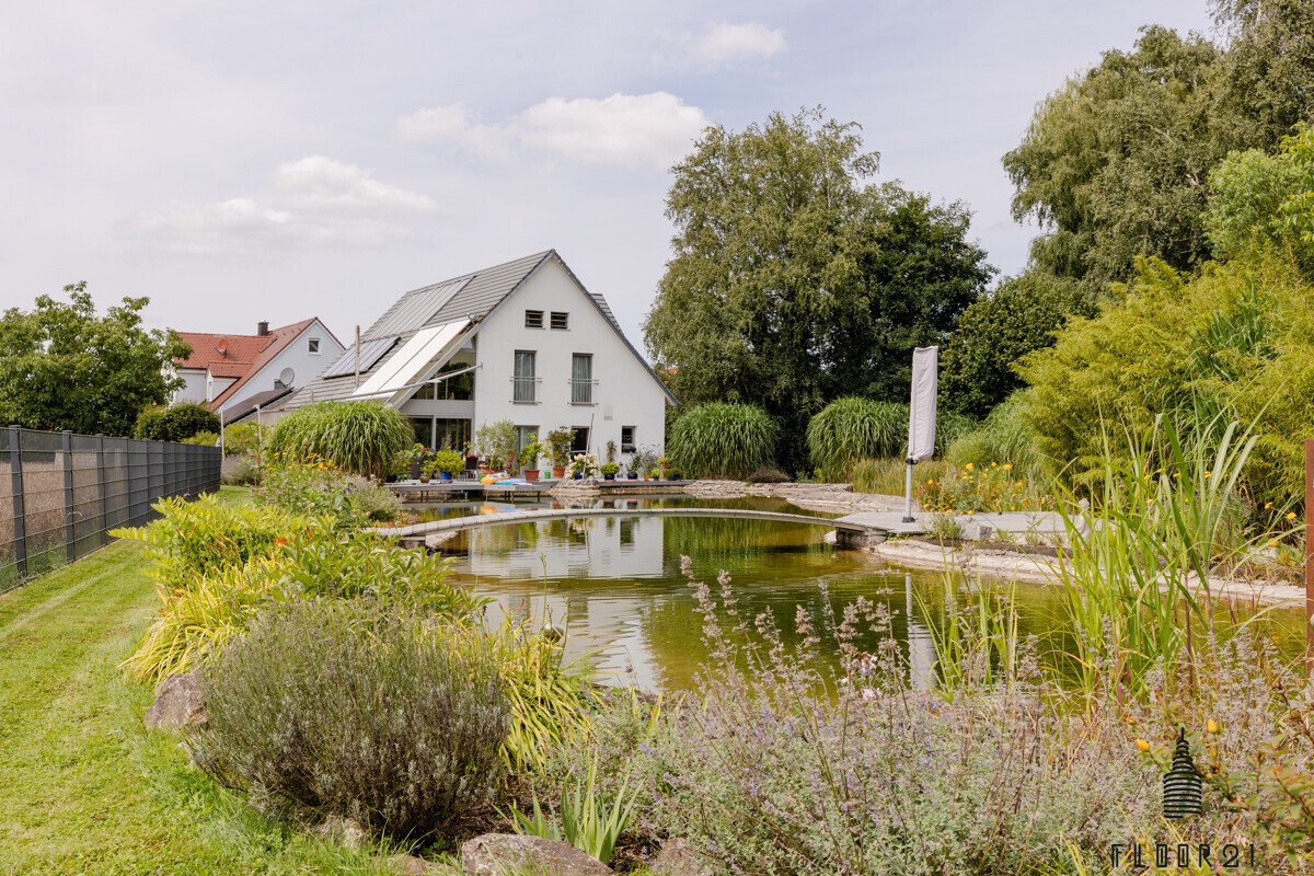 Einzigartiges Anwesen - naturnah und energieeffizient Thumbnail 2