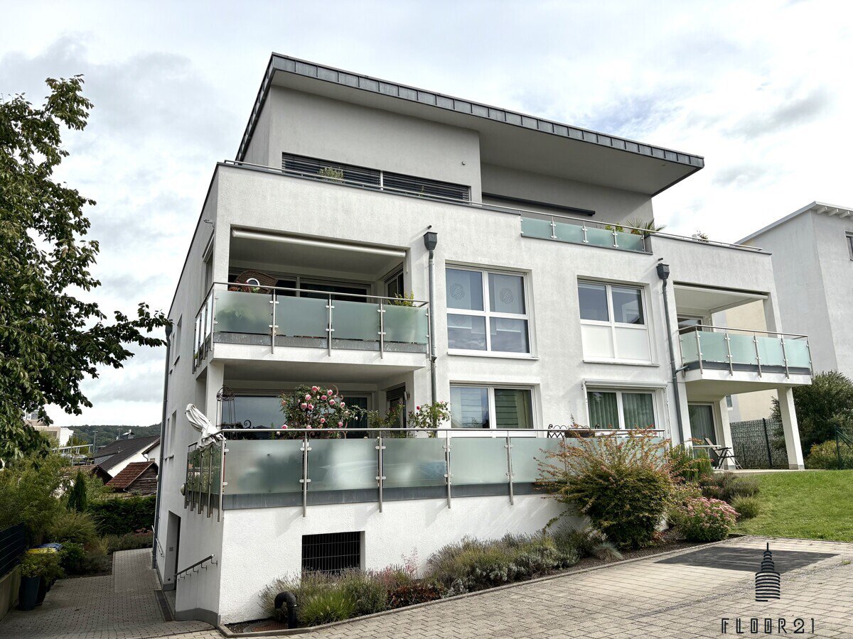 Moderne 3-Zimmer-Wohnung mit Balkon und Tiefgaragenstellplatz