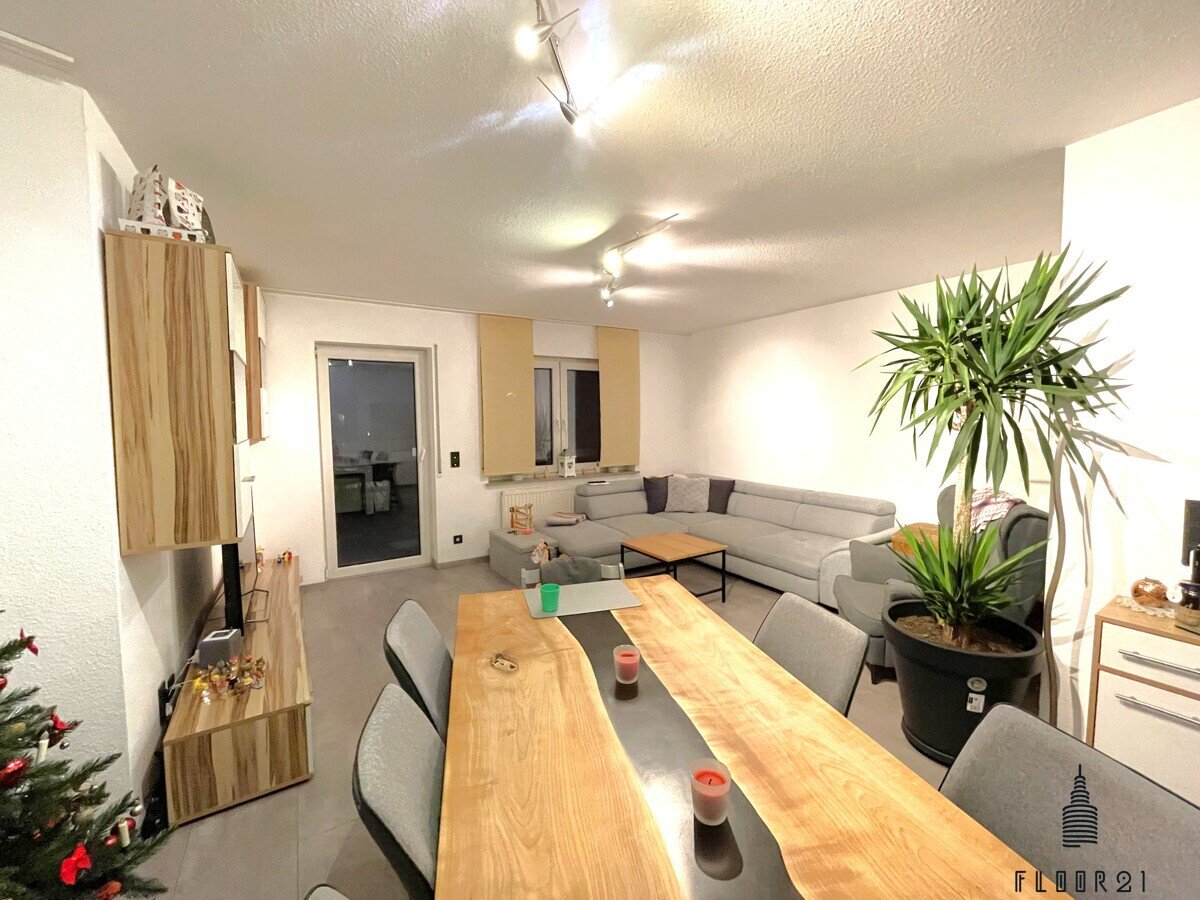 Gepflegte 3-Zimmer-Wohnung mit Terrasse und Gartenanteil Thumbnail 2
