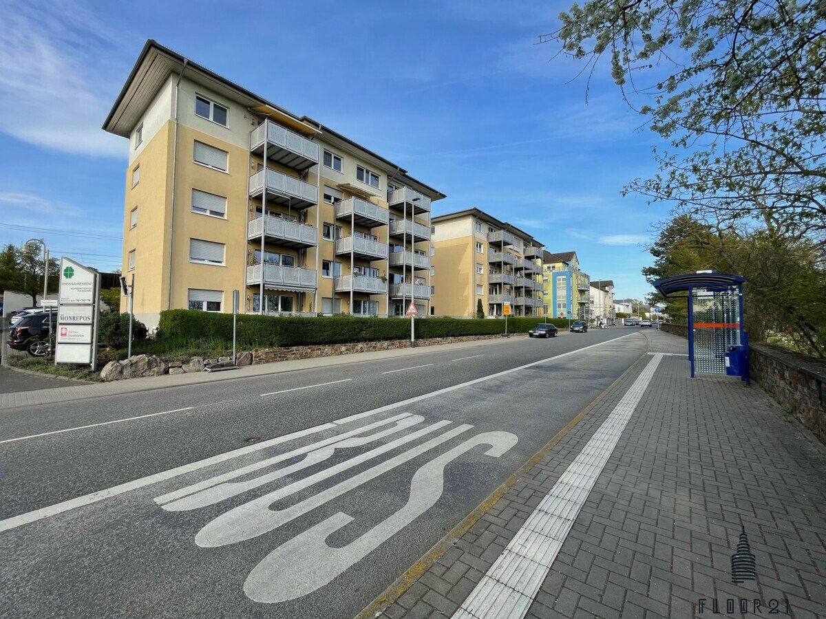 Barrierefreie 2-Zimmer-Wohnung mit Rheinblick in der Rheingauresidenz für Senioren