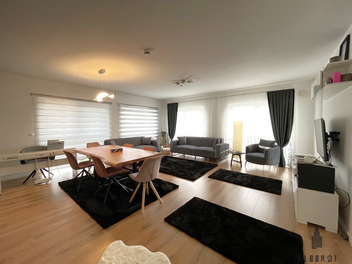 Moderne 3 Zimmer Wohnung mit 2 Tiefgaragenplätzen