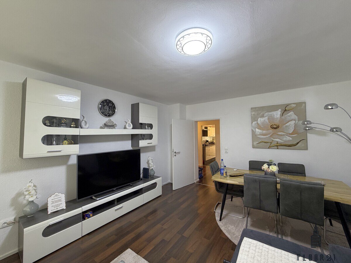 Vermietete 3,5-Zimmer-Wohnung mit Balkon und Stellplatz Thumbnail 2